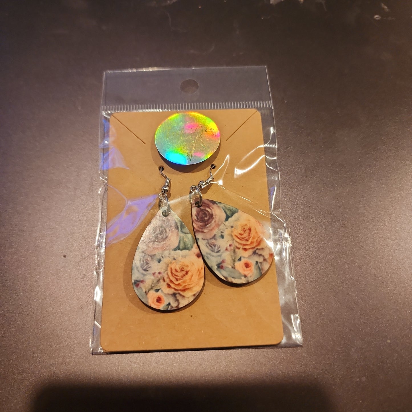 Rose garden Teardrop earrings