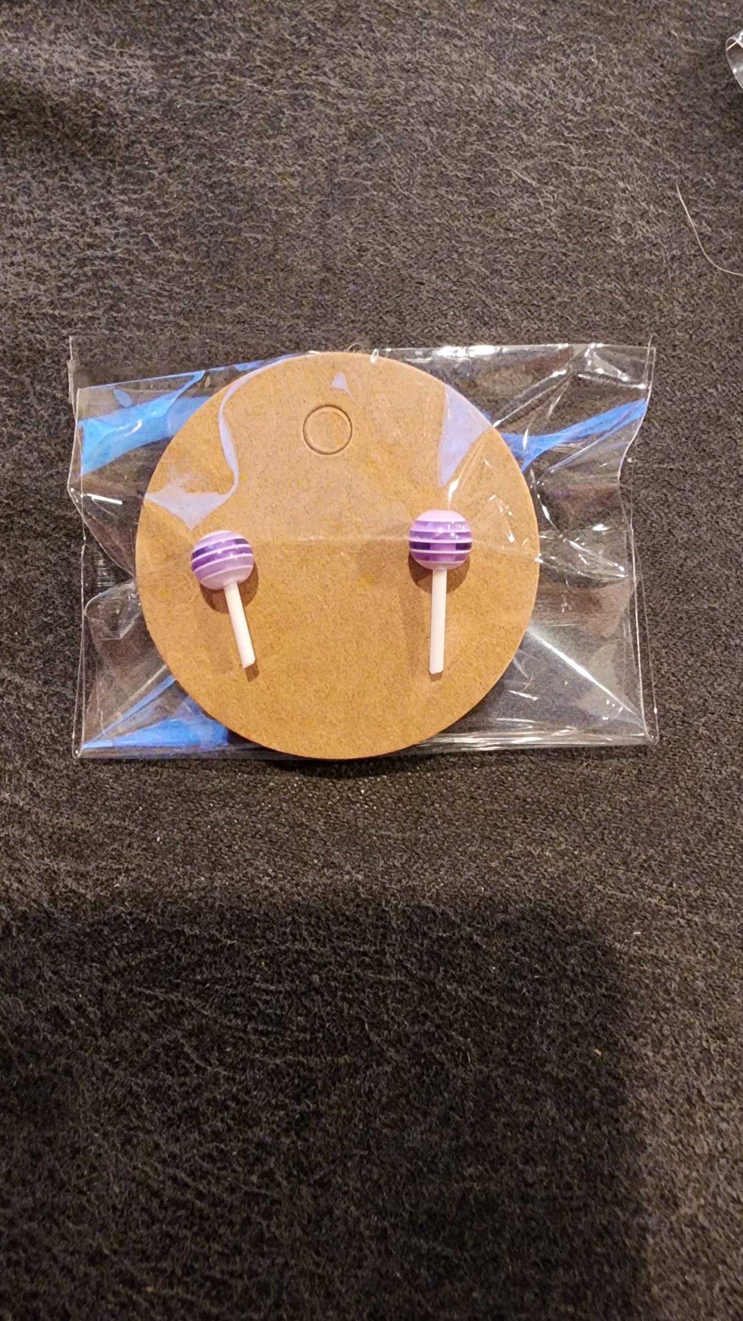 Lolliepop studs